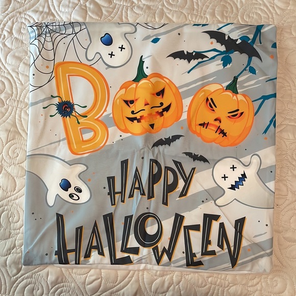 Halloween pillow covers set a 4 - Picture 2 of 7